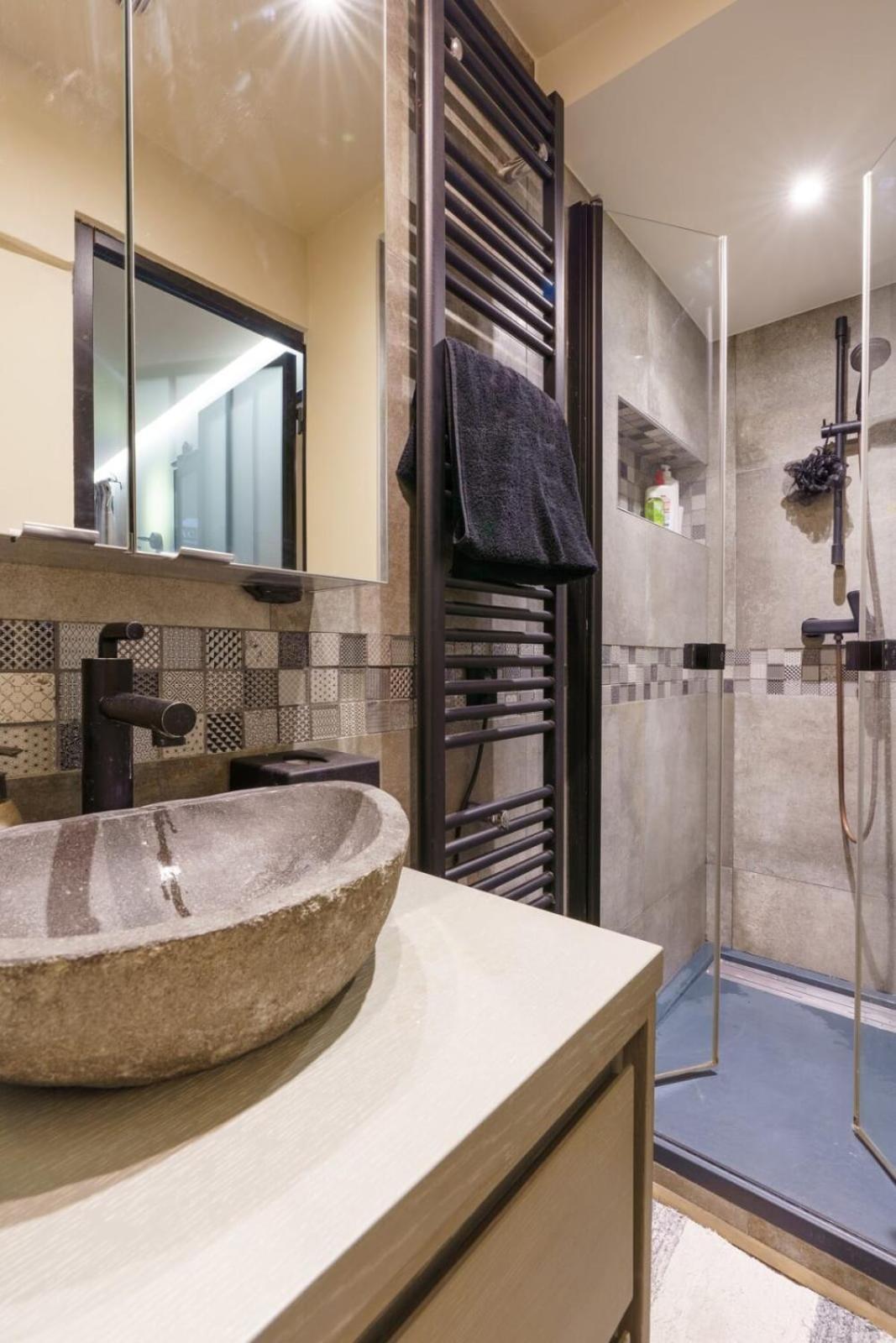 Apartment & Stylish 1bd Duplex W Gardenmontmartre! *
